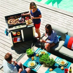 Plancha à Gaz Le Marquier Signature Allure 260 Duo + Desserte -Meilleur Endroit Barbecue allure 260 desserte ambiance min