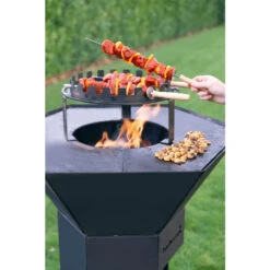 Porte-brochettes Dynamic Centre Pour Brasero Barbecook Nestor 5 Porte-brochettes Dynamic Centre Pour Brasero Barbecook Nestor -Meilleur Endroit Barbecue bc acc 7455 porte brochettes dynamic brasero barbecook nestor ambiance 2