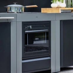 Modulo Cuisinière Four Et Plaque - Gris Acier - Cuisine D'extérieur ENO 9 Modulo Cuisinière Four Et Plaque - Gris Acier - Cuisine D'extérieur ENO -Meilleur Endroit Barbecue mod7005 cuisiniere modulo gris cuisine exterieur eno ambiance 3
