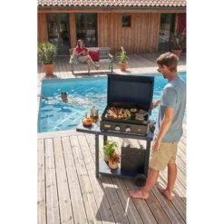 Plancha à Gaz Le Marquier Vintage Pure 260 + Chariot - Bleu Céleste 5 Plancha à Gaz Le Marquier Vintage Pure 260 + Chariot - Bleu Céleste -Meilleur Endroit Barbecue pcvp260e31cv2 plancha gaz le marquier vintage pure 260 chariot bleu celeste ambiance