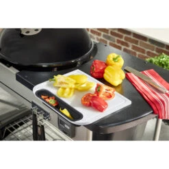 Planche à Découper Et De Service Amovible Pour Barbecue Weber Traveler 9 Planche à Découper Et De Service Amovible Pour Barbecue Weber Traveler -Meilleur Endroit Barbecue planche weber plastique recuperateur 6